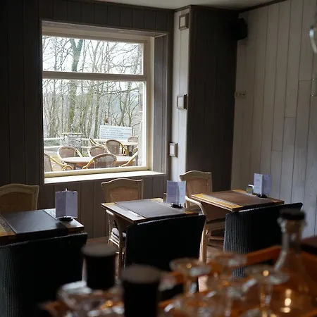 Les 5 Ourthes Hotel Houffalize